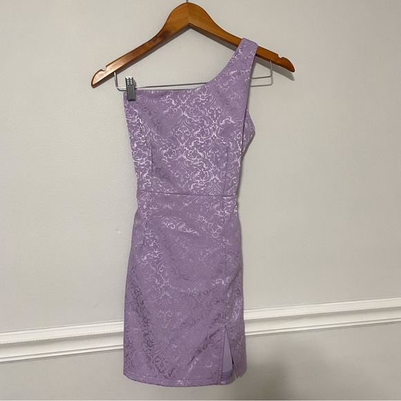 Lucy in The Sky • floral jacquard one shoulder asymmetrical mini dress sz XS - Picture 5 of 11